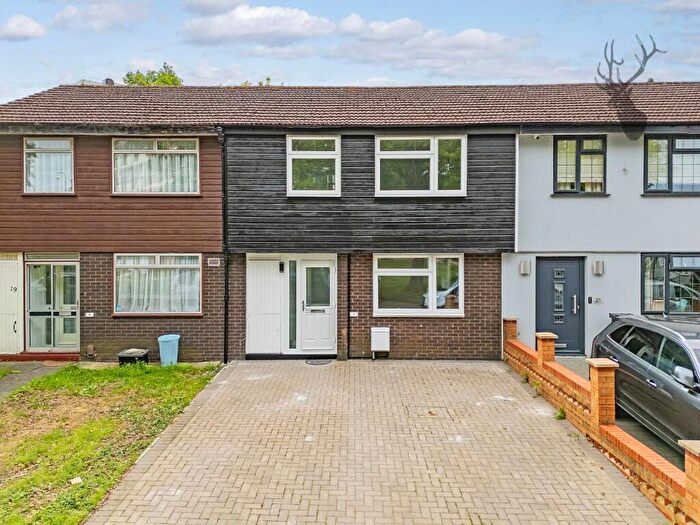 3 Bedroom Terraced House To Rent In Baywood Square, Chigwell, IG7