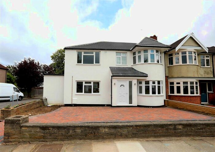 4 Bedroom Terraced House To Rent In Malvern Avenue, South Harrow, Harrow, HA2