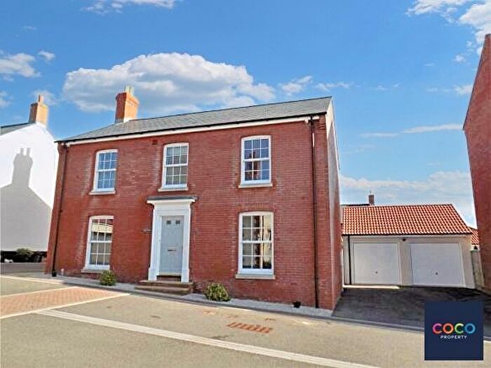 4 Bedroom Detached House To Rent In Lilly Lane, Chickerell, Weymouth, DT3