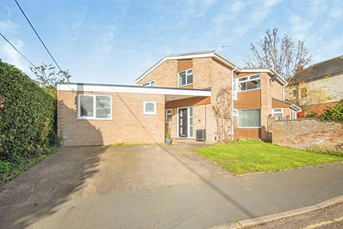 4 Bedroom Detached House For Sale In Belle Vue Road, Sudbury, CO10