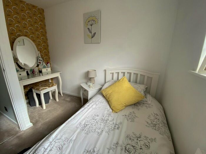2 Bedroom End Of Terrace House To Rent In Braybrook, Sandy, SG19