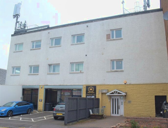 1 Bedroom Apartment To Rent In Young Street, Wishaw, North Lanarkshire, ML2