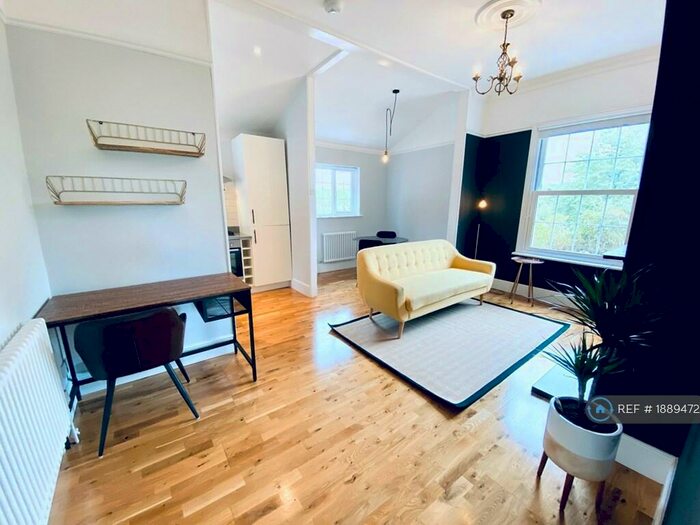 1 Bedroom Flat To Rent In Leam Terrace, Leamington Spa, CV31