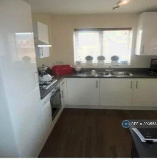 2 Bedroom Flat To Rent In Herbert James Close, Smethwick, B66