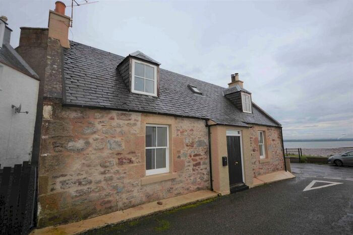 3 Bedroom Cottage To Rent In Alexander Street, Avoch, IV9