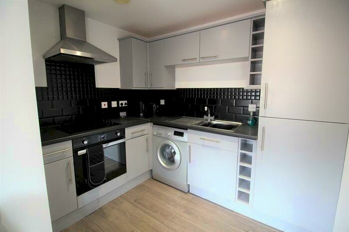 2 Bedroom Flat To Rent In Flat, Mill Street, MK40