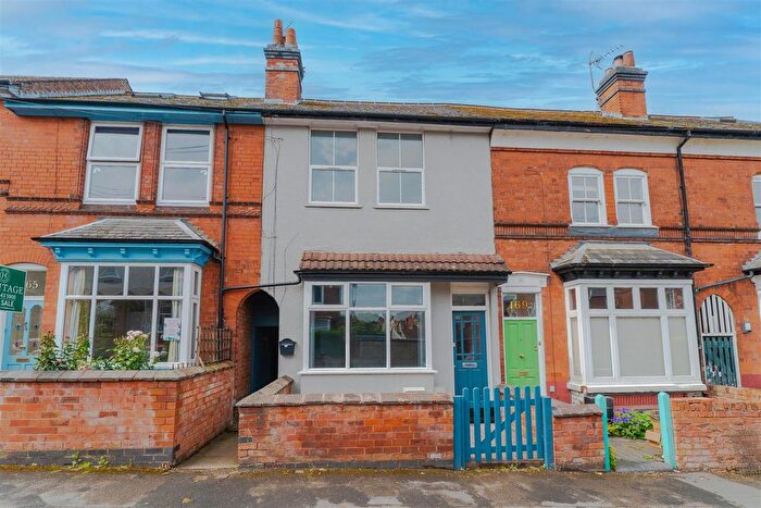 3 Bedroom Terraced House For Sale In Highbury Road, Kings Heath, Birmingham, B14