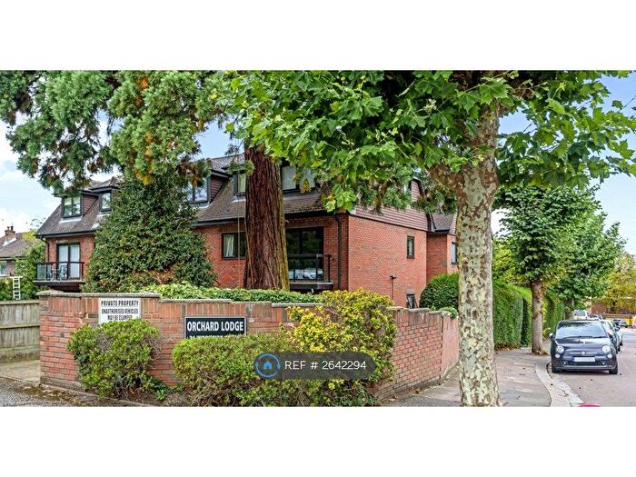 2 Bedroom Flat To Rent In Orchard Lodge, London, N12