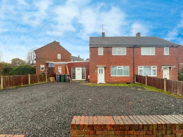 2 Bedroom Semi-Detached House To Rent In Locksley Drive, Thurcroft, Rotherham, South Yorkshire, S66