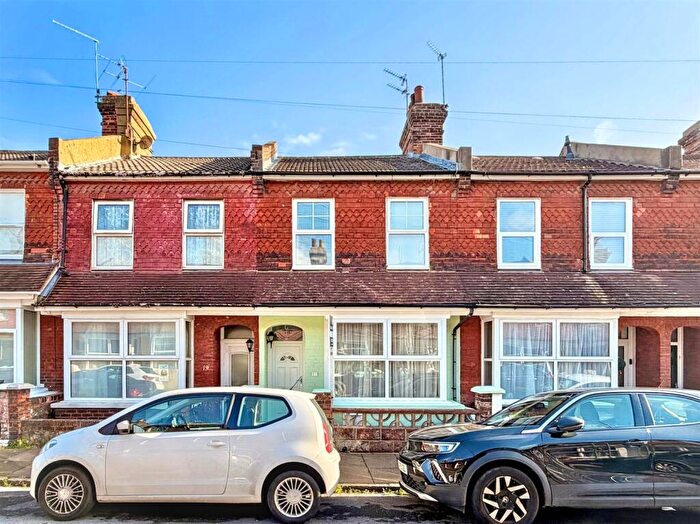 2 Bedroom Terraced House For Sale In Winchcombe Road, Eastbourne, BN22
