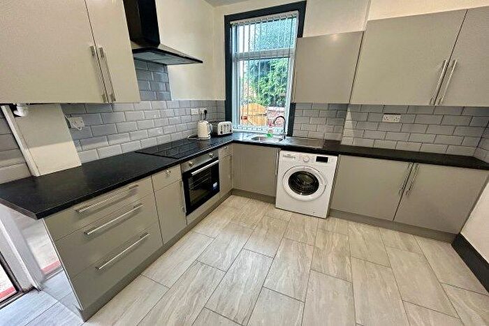 4 Bedroom Property To Rent In Monica Grove, Manchester, M19