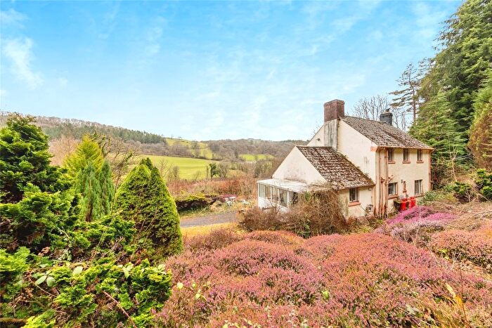 3 Bedroom Detached House For Sale In Abergorlech Road, Carmarthen, Carmarthenshire, SA32