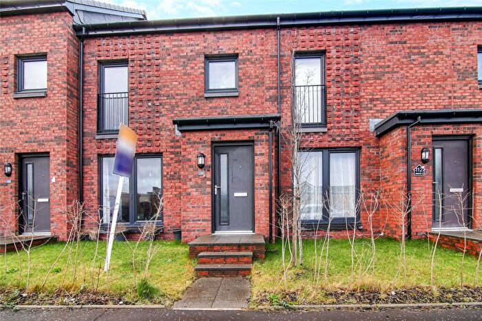 3 Bedroom End Of Terrace House For Sale In Swanston Street, Glasgow, Lanarkshire, G40