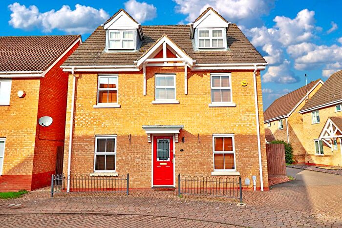 5 Bedroom Detached House For Sale In Foster Road, Sugar Way, Peterborough, PE2