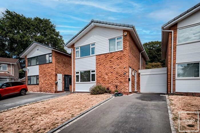 4 Bedroom Terraced House For Sale In Niall Close, Edgbaston, B15