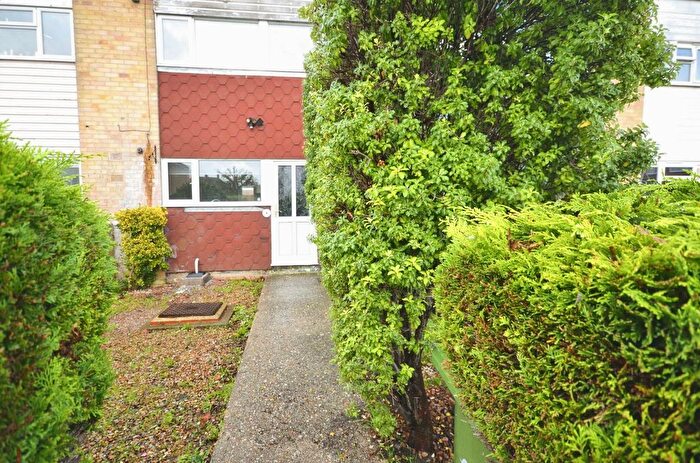 3 Bedroom Terraced House For Sale In Hawkins Close, Bognor Regis, PO21