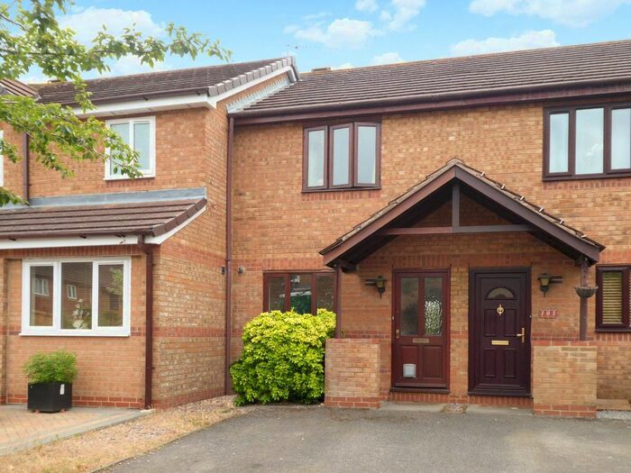 2 Bedroom Detached House To Rent In Coopers Green, Bicester, OX26