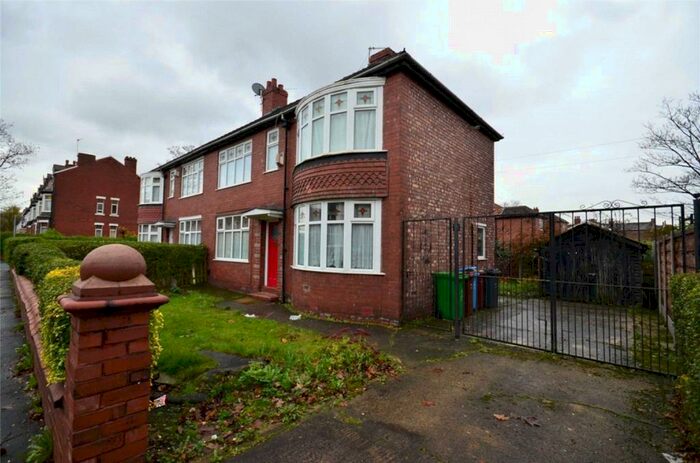 4 Bedroom Semi-Detached House To Rent In Egerton Road, Fallowfield, Manchester, Manchester, M14
