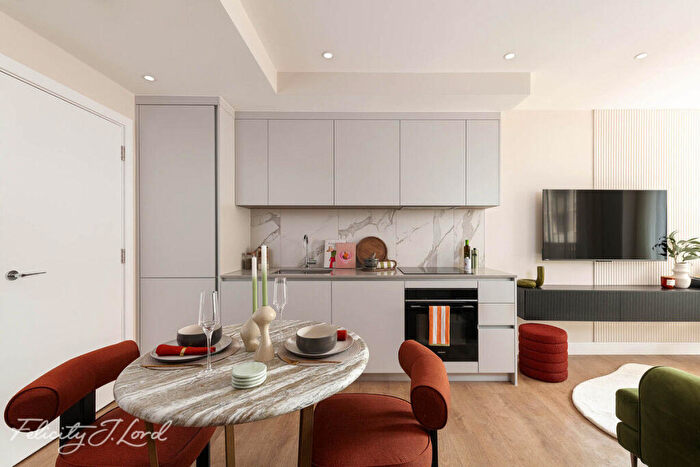Apartment For Sale In Kennington Lane, London, SE11