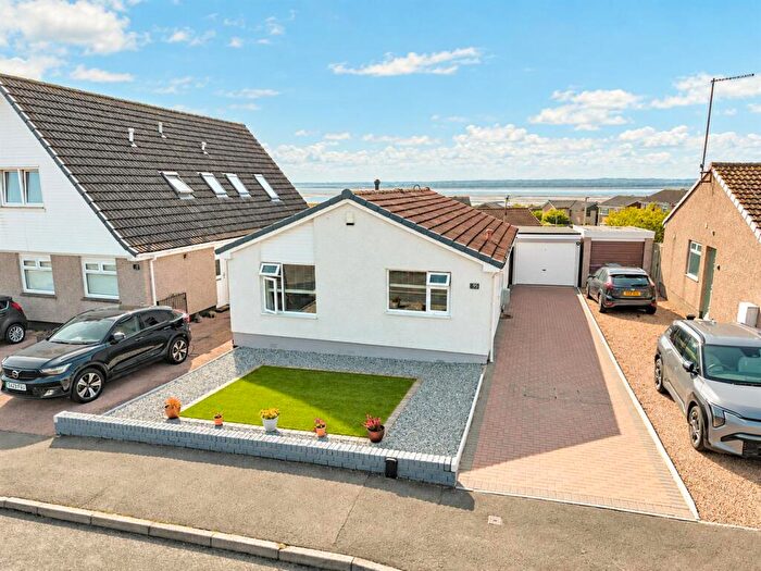2 Bedroom Detached Bungalow For Sale In Grangehill Drive, Monifieth, Dundee, DD5