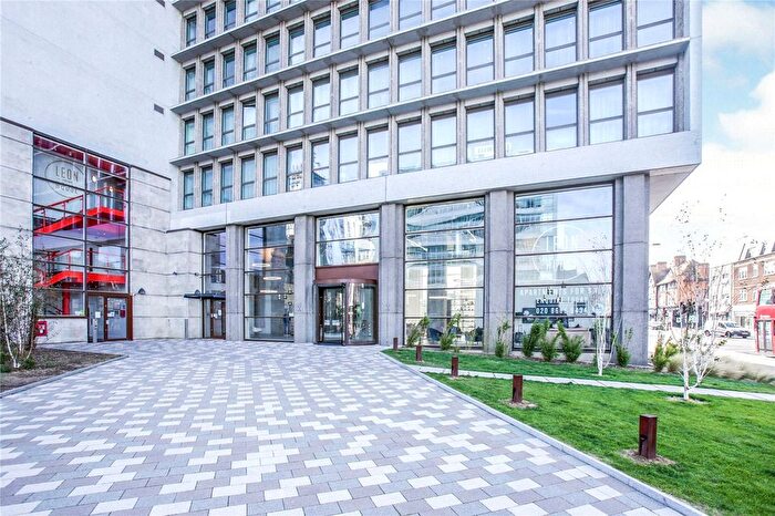 2 Bedroom Flat For Sale In High Street, Croydon, CR0