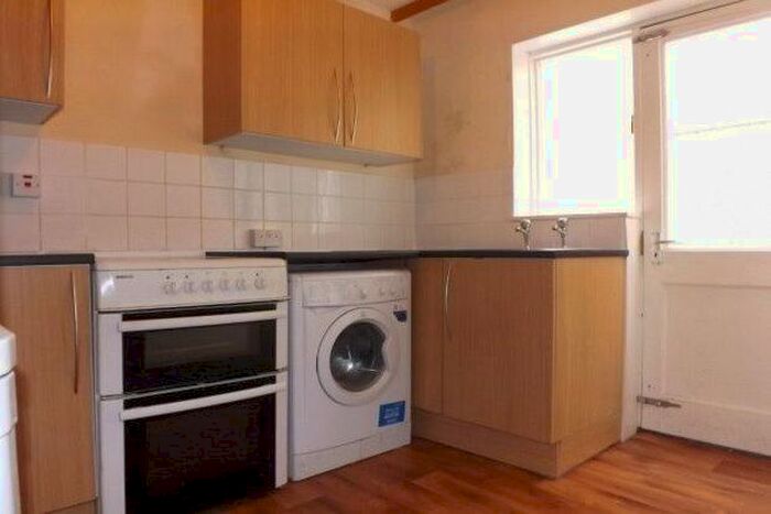 1 Bedroom Flat To Rent In Wentworth Place, Plymouth, PL4