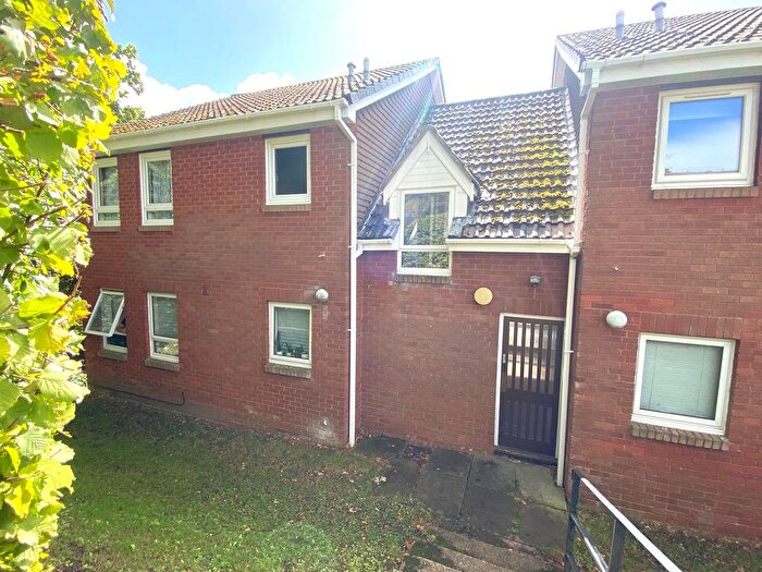 Studio To Rent In Phoenix Close, Bursledon, SO31