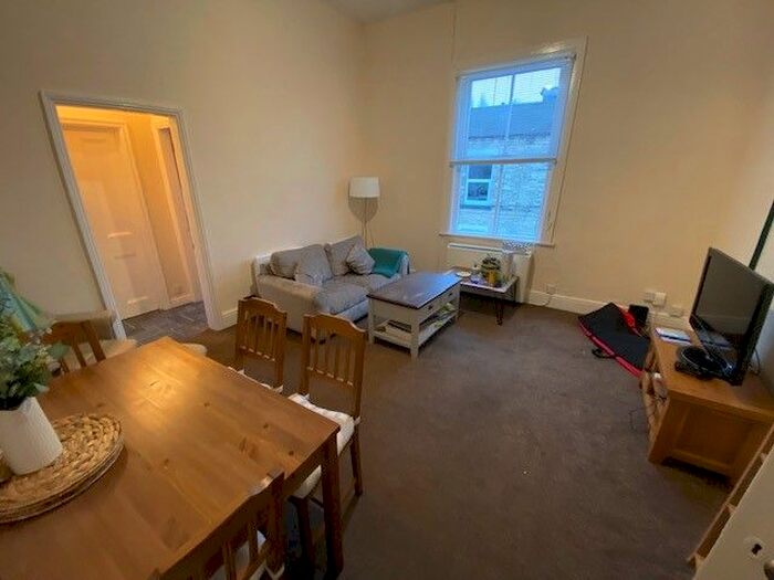 1 Bedroom Flat To Rent In Dennison Street, York YO31