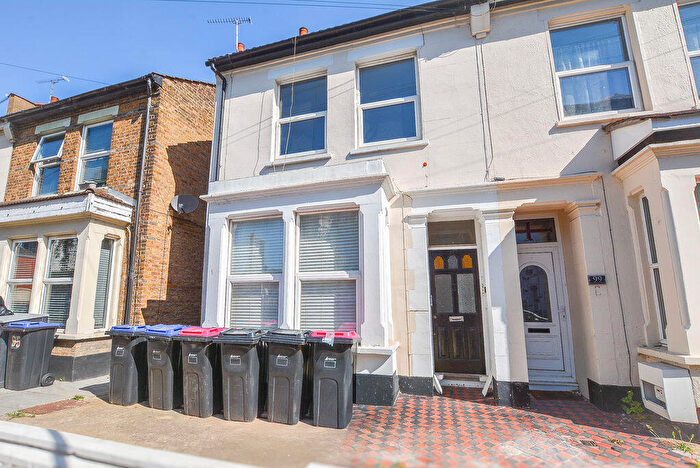 1 Bedroom Flat To Rent In Guildford Road, Southend-On-Sea, SS2