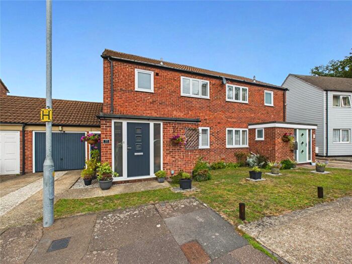 3 Bedroom Semi-Detached House For Sale In Lufkin Road, Colchester, Essex, CO4