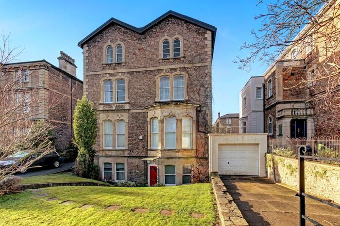 3 Bedroom Flat To Rent In Pembroke Road, Clifton, Bristol, BS8