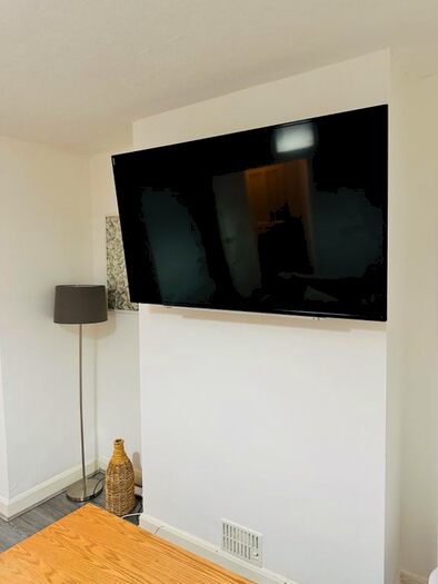 4 Bedroom End Of Terrace House To Rent In Tennyson Road, Coventry, CV2