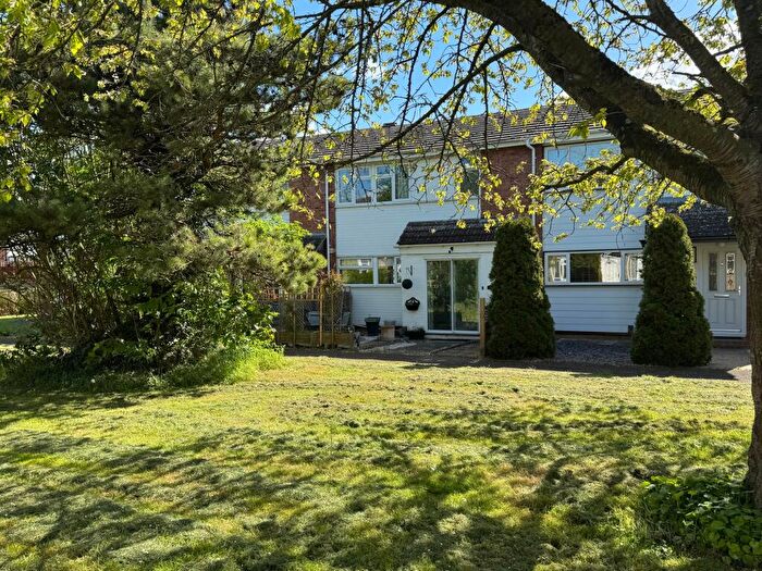 3 Bedroom Terraced House For Sale In Spinney Close, Brampton, PE28