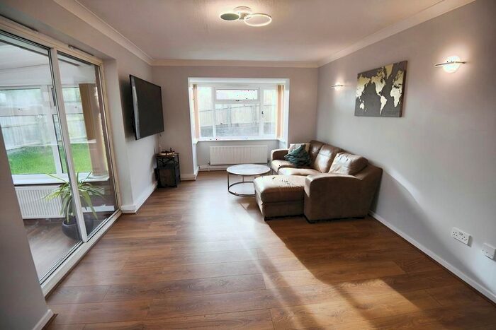2 Bedroom Detached Bungalow For Sale In Malt Drive, Wisbech, Cambridgeshire, PE14