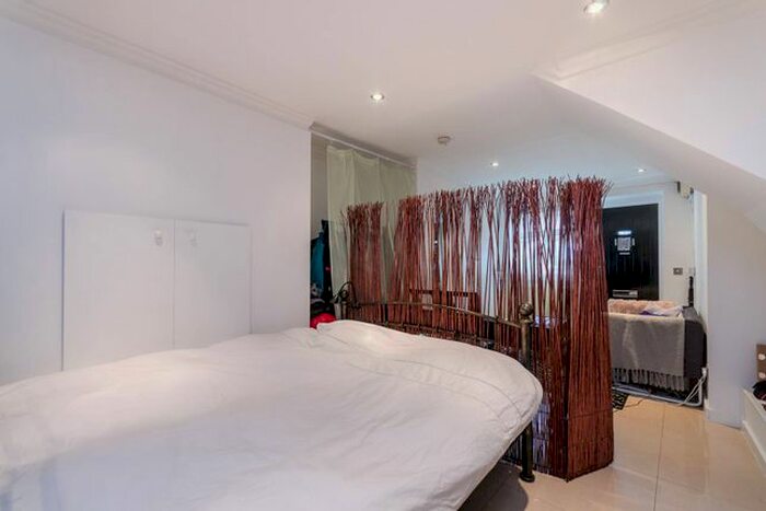 Studio To Rent In West Hill, Putney, London, SW18