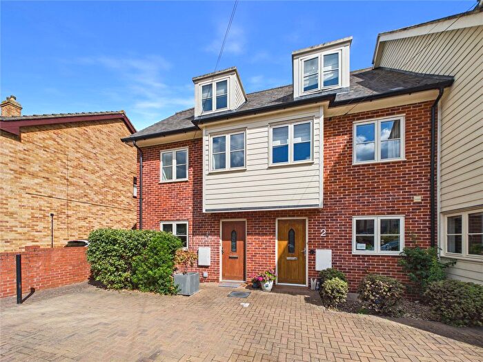 3 Bedroom End Of Terrace House For Sale In Priory Walk, Sudbury, Suffolk, CO10