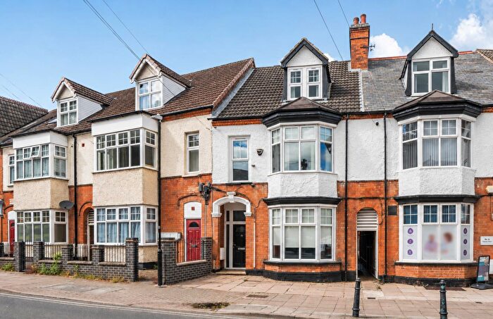 4 Bedroom Terraced House For Sale In Regent Place, Rugby, CV21