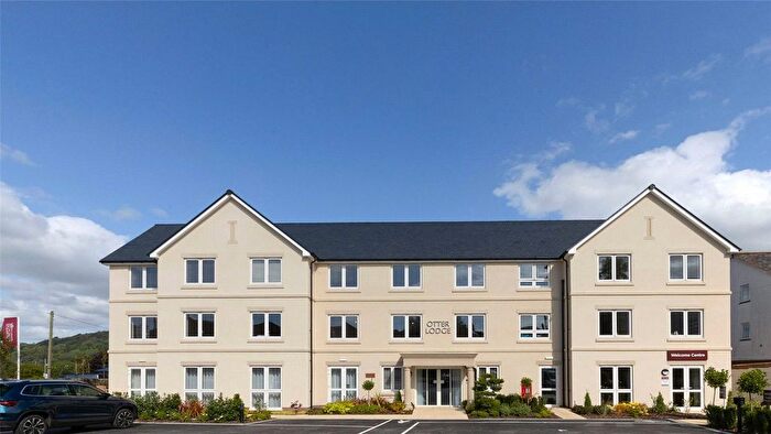 1 Bedroom Flat For Sale In Otter Lodge, Silver Street, Honiton, Devon, EX14