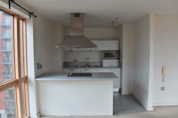 1 Bedroom Apartment To Rent In A Melia House, Lord Street, Manchester, M4