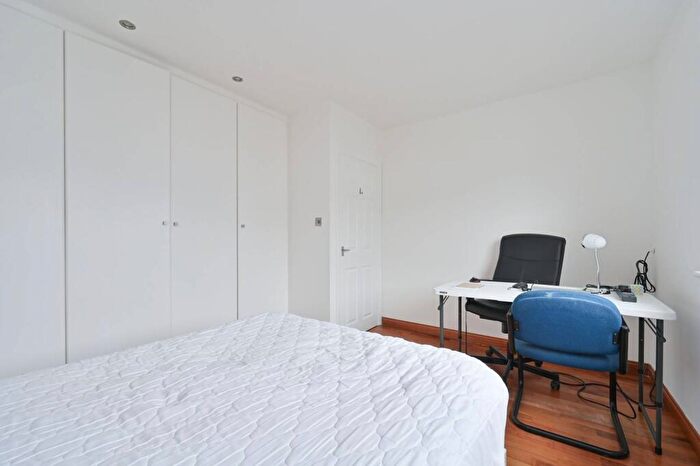 2 Bedroom End Of Terrace House To Rent In Lea Crescent, Ruislip Gardens, Ruislip, HA4