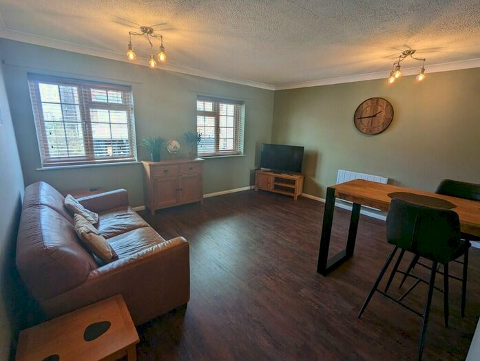 1 Bedroom Apartment To Rent In High Street, Leiston, IP16