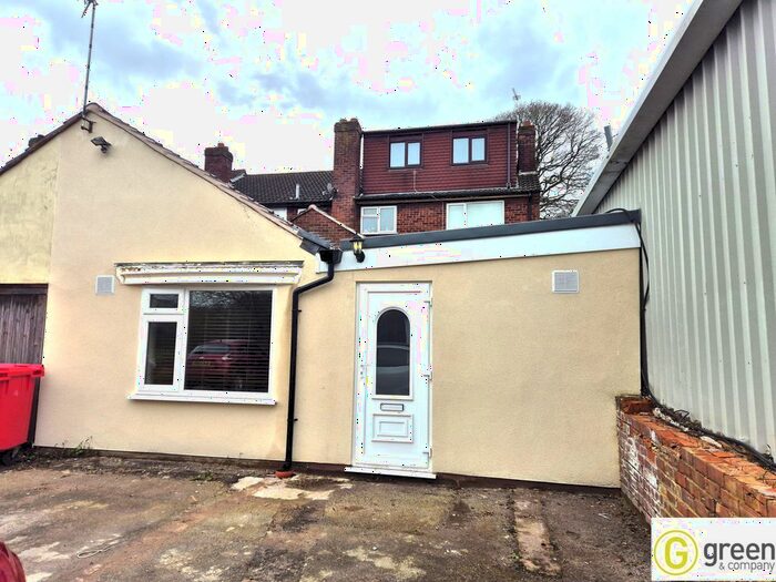 1 Bedroom Bungalow To Rent In Clarence Road, Sutton Coldfield, B74