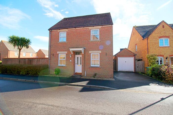 3 Bedroom Detached House To Rent In Amarylis Close, Fareham, PO15