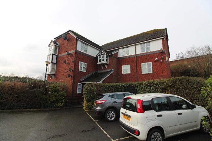 2 Bedroom Flat For Sale In Flat, Kingsway Court, Burroughs Gardens, Liverpool, Merseyside, L3