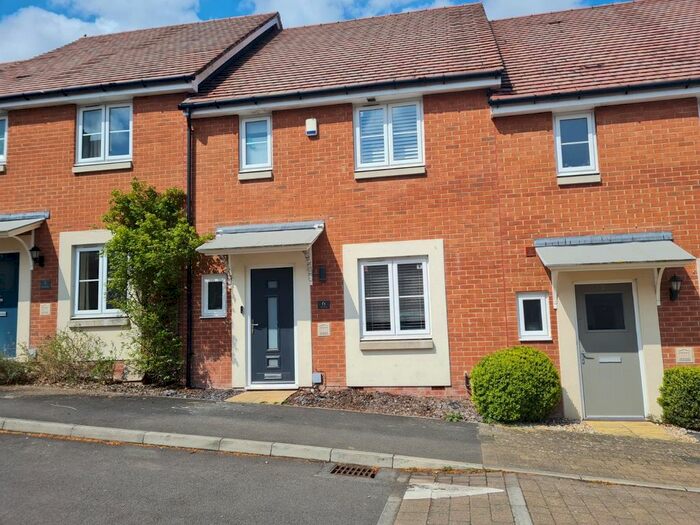 3 Bedroom Terraced House For Sale In Flint Way, Salisbury, SP2