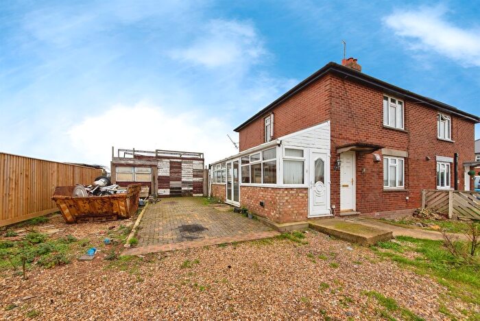 3 Bedroom Semi Detached House For Sale In Cranesgate North, Whaplode St. Catherines, Spalding, PE12