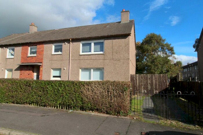 2 Bedroom Flat To Rent In Montgomery Avenue, Coatbridge, North Lanarkshire, ML5