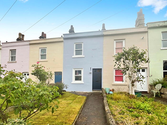 1 Bedroom Terraced House For Sale In Dafford Street, Bath, BA1
