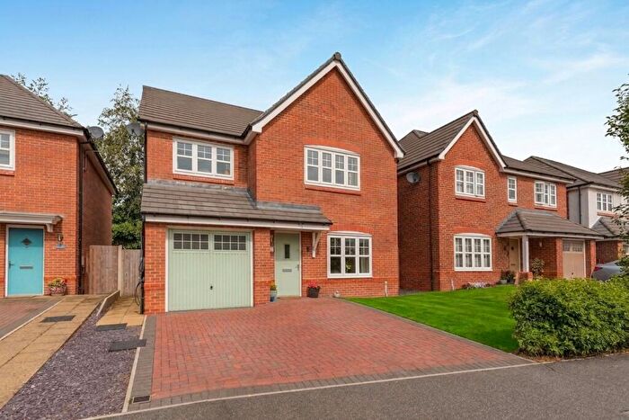 4 Bedroom Detached House For Sale In Hawthorn Way, Penyffordd, CH4