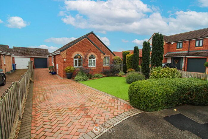 2 Bedroom Detached Bungalow For Sale In Fernbank Close, Blaxton, Doncaster, DN9